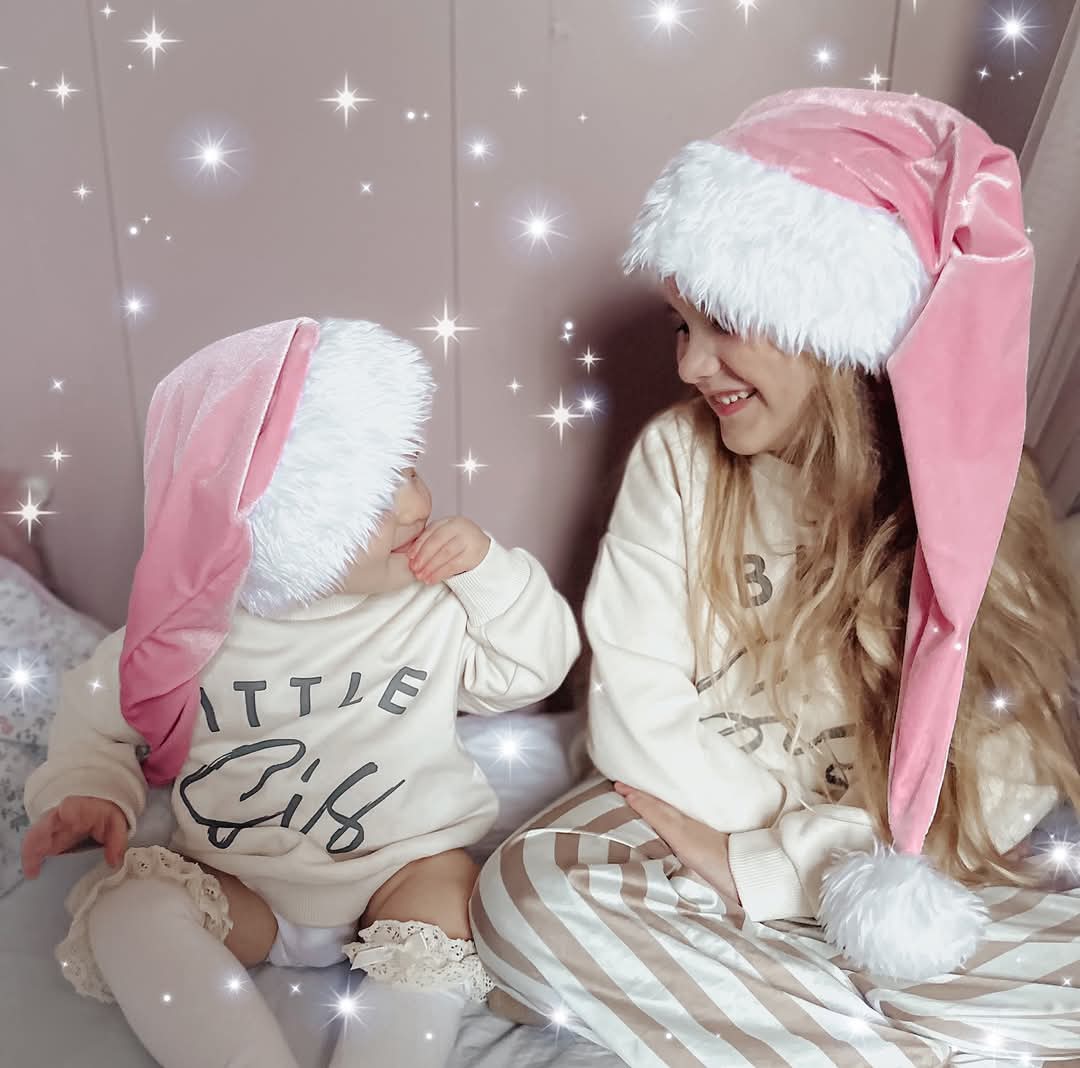 Baby Pink Santa hat,Baby Santa Hat photo prop ,Santa Hat photo-prop, pink velvet sleepy santa hat,Christmas santa hat,velvet baby hat prop