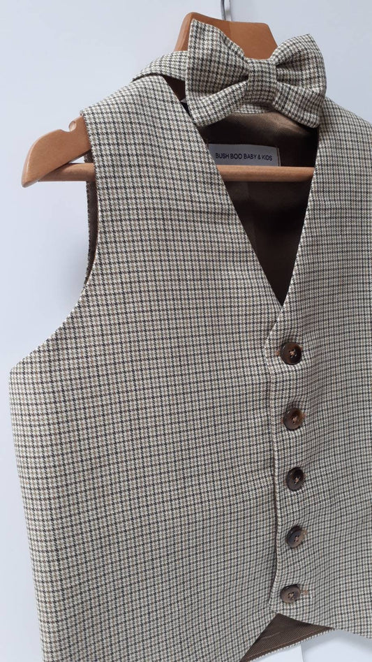 Boys Linen Waistcoat, baby houndstooth waistcoat,boys country green checks waistcoat ,Wedding linen pageboy, houndstooth waistcoat