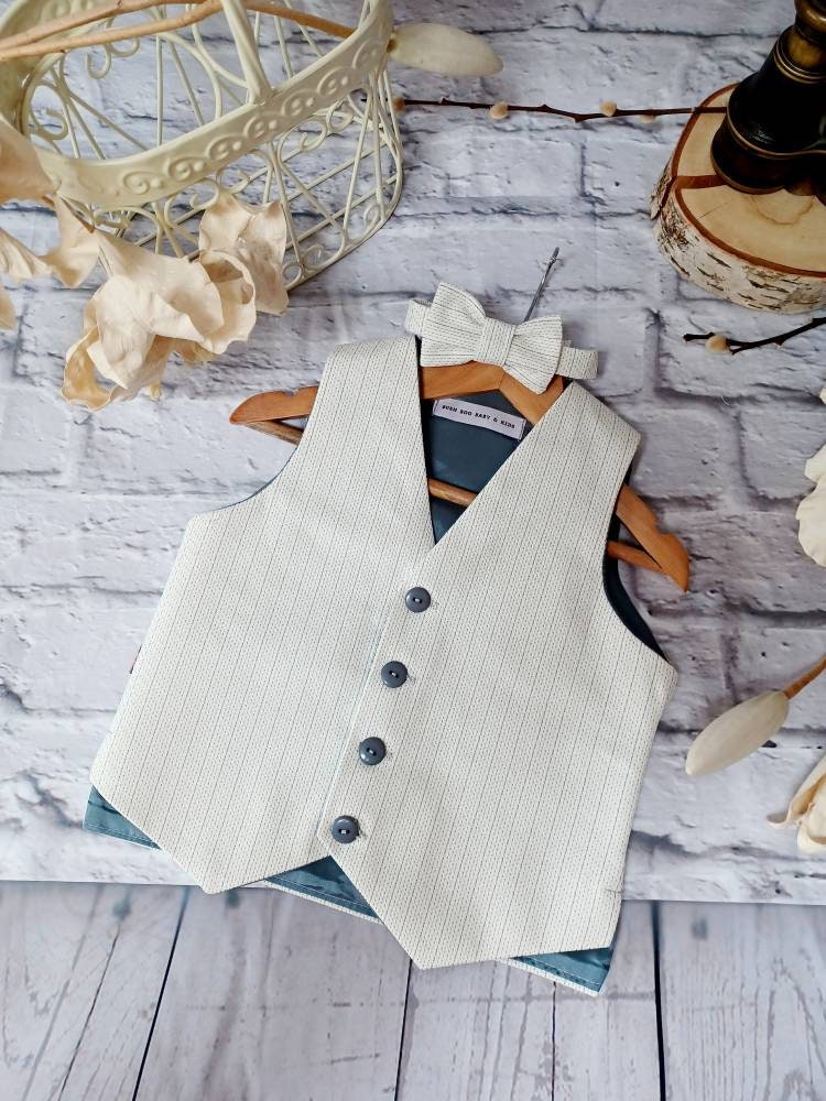 Boys "Bugsy "White & Grey Pinstripe Waistcoat, baby pinstripe waistcoat,pageboy waistcoat, ringbearer waistcoat,white pinstripe waistcoat