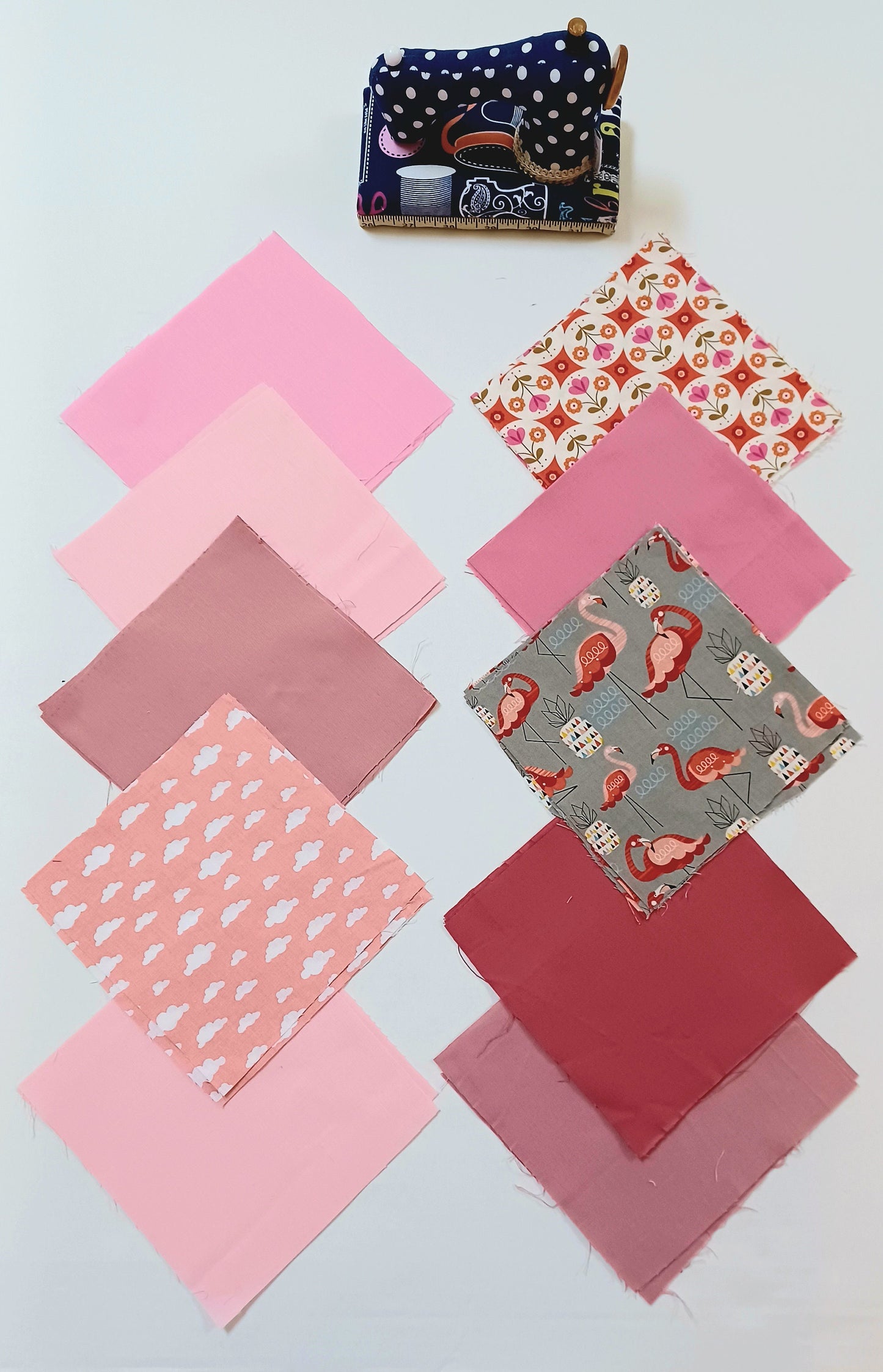 Patchwork Cotton Squares Bundle Fabric Squares Fabric Remnants Arts Crafts Collage Quilting Mixed Media 30 x Pieces 6 inch Pink Flamingo