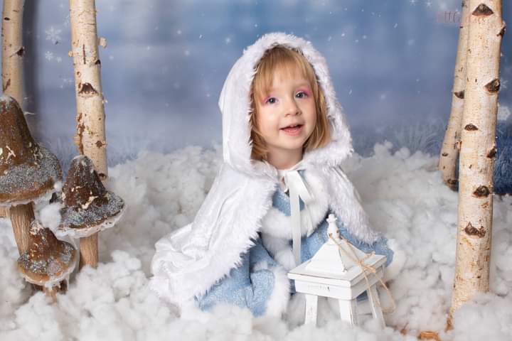 Christmas White Velvet Hooded Cloak